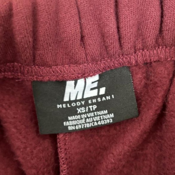 ME Maroon Sweatpants, Women's Size XS, Pockets, elastic bottoms NWT - Picture 3 of 5